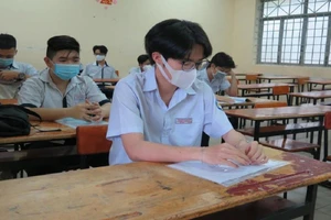 Bộ GD-ĐT yêu cầu các trường dành riêng chỉ tiêu cho thí sinh đặc cách 