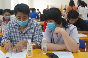 TP.HCM phê duyệt danh mục sách giáo khoa lớp 7 và lớp 10