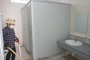 Nhà vệ sinh trường học bị phụ huynh TP.HCM đánh giá chất lượng thấp nhất