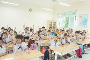 TP.HCM sẽ chi hơn 1.500 tỉ đồng để hỗ trợ học phí 