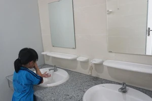Sở GD&ĐT TP.HCM chỉ đạo không để xảy ra tình trạng nhà vệ sinh xuống cấp