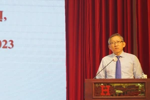 Cung cấp dịch vụ giáo dục phải sòng phẳng với người học