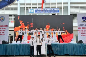 Sau 2 năm tạm hoãn vì COVID-19, hơn 11.000 học sinh TP.HCM tham gia hội trại truyền thống 9-1 