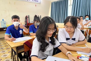 Bộ GD&ĐT sắp công bố đề mẫu thi tốt nghiệp THPT 2023