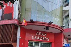 Đình chỉ hoạt động 40 trung tâm Apax Leaders tại TP.HCM