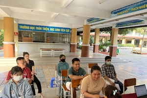 Hôm nay, 4-8, học sinh bắt đầu nộp hồ sơ xét tuyển bổ sung vào lớp 10