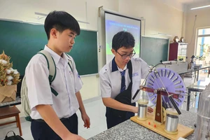 TP.HCM: 2 trường THPT chuyên dừng tuyển lớp 10 tích hợp