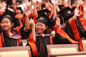 Hơn 1.400 HS TP.HCM đạt điểm tuyệt đối kỳ thi chứng chỉ tiếng Anh quốc tế