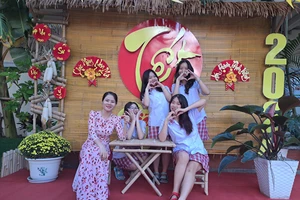 Sở GD&ĐT TP.HCM đề xuất tựu trường sớm để học sinh nghỉ Tết Nguyên đán dài hơn