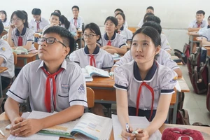 Thi lớp 10: Bộ GD&ĐT nói rõ diện tuyển thẳng và cộng điểm khuyến khích