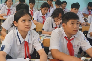 Một số địa phương 'chốt' tiếng Anh là môn thứ 3 thi lớp 10