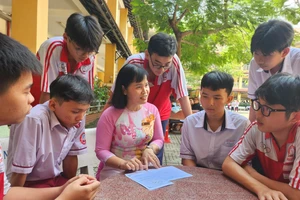 TP.HCM: Hiệu trưởng, phó hiệu trưởng tham gia khảo sát năng lực tiếng Anh