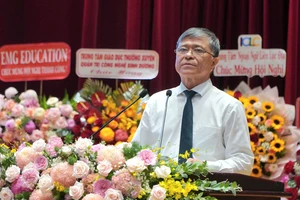 Giám đốc Sở GD&ĐT TP.HCM kêu gọi ủng hộ đồng bào lũ lụt