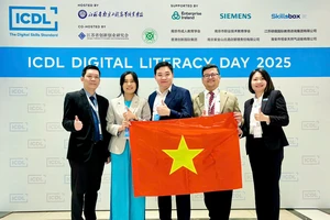 Hai giáo viên Việt Nam được ICDL Foundation vinh danh ‘Nhà giáo dục số’ khu vực châu Á