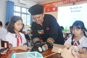 Bộ GD&ĐT thí điểm dạy trí tuệ nhân tạo (AI) cho học sinh từ lớp 1