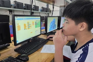 Giáo viên, học sinh không được chia sẻ gì trên mạng xã hội?