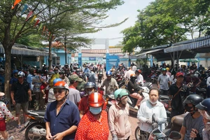 Vụ nghi ngộ độc tại trường Bình Quới Tây: UBND TP.HCM chỉ đạo xây dựng kịch bản ứng phó