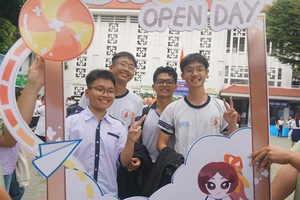 Ấn tượng tại ngày hội trải nghiệm của Trường THPT Nguyễn Hữu Cầu