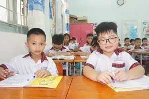 Một bộ sách giáo khoa thống nhất: Các trường chuẩn bị ra sao?