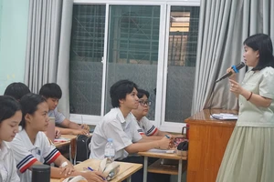 Sát giờ G thi lớp 10: Quy tắc 60-40-20 môn toán và món quà bất ngờ