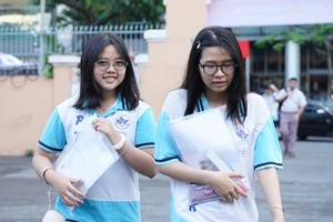 Gợi ý giải đề ngữ văn thi tốt nghiệp THPT năm 2026