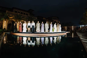  'Kiêu hãnh thầm lặng': Show thời trang đẳng cấp mang dấu ấn Lakeside Residences