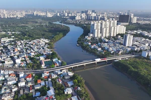 Video: Thông xe cầu Phước Long hơn 700 tỷ cửa ngõ phía Nam TP.HCM