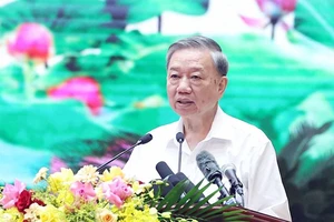 Tổng Bí thư: 'Không được yêu cầu người dân lên tỉnh để báo cáo'