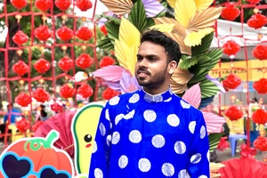 Thầy Yoga Ấn Độ: 'Người Việt nên mặc áo dài dịp Tết nhiều hơn!'