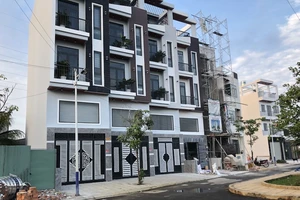 Người dân nộp hồ sơ xin cấp giấy phép xây dựng ở đâu?