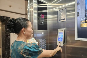 Quản lý vận hành nhà chung cư bằng Face ID/vân tay có cần sự đồng ý của từng cư dân?