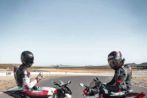 Nguyên tắc vàng khi 'cưỡi' mô tô dành cho dân phượt