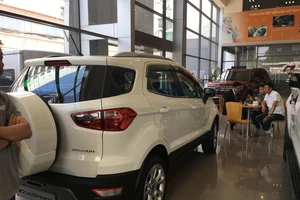 Nằm lòng những chiêu trò 'rút ruột' khách hàng khi mua ô tô