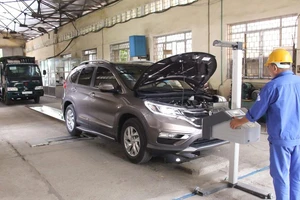 Gần 900 xe sang BMW bị triệu hồi tại Việt Nam