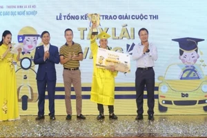 Nghề tài xế công nghệ không còn ‘bơ vơ’