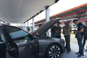 Cách chăm sóc ô tô ở nhà những ngày tết không mất phí