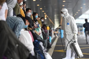 Đón người Việt từ vùng dịch: Mình không làm thì ai làm?