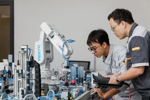 VinFast hợp tác đào tạo chuyên ngành cơ điện tử, kỹ thuật ô tô