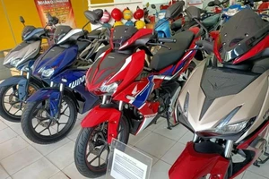 Honda Winner X bất ngờ giảm giá 20 triệu đồng