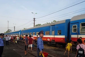 Đường sắt thêm tàu đi Vinh, Lào Cai dịp lễ 30-4 và 1-5