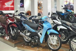 Giá xe Honda Wave Alpha mới nhất đội giá lên đến 3 triệu đồng