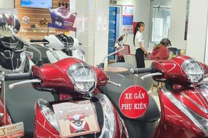 Honda SH Mode bất ngờ giảm giá không tưởng