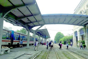 Từ ngày mai, hành khách đi tàu hỏa cần lưu ý điều này