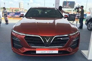 VinFast kích cầu tháng 5: Lux A2.0 giá chỉ từ 851 triệu đồng