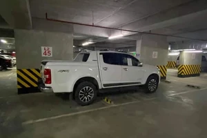 Chuyện đỗ xe thiếu ý thức bao giờ mới dừng lại?