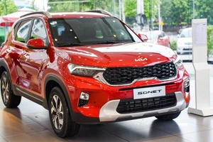 Tầm giá 600 triệu đồng, mẫu xe gầm cao nào bán chạy nhất?