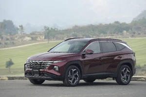 Sau giảm lệ phí trước bạ, Hyundai Tucson 2022 có giá lăn bánh bao nhiêu?