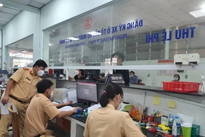 Từ 1-3, loại xe ô tô nào được miễn lệ phí trước bạ?