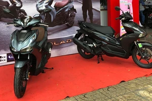 Honda Air Blade 160 về đại lý có giá bao nhiêu?