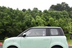 Ra mắt mẫu xe điện siêu nhỏ với giá chưa tới 200 triệu đồng